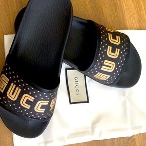 Gucci Authentic Slides size 38. US 7/8 NWT
